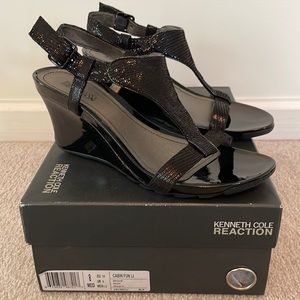Kenneth Cole Reaction Black Patent Wedge Sandal